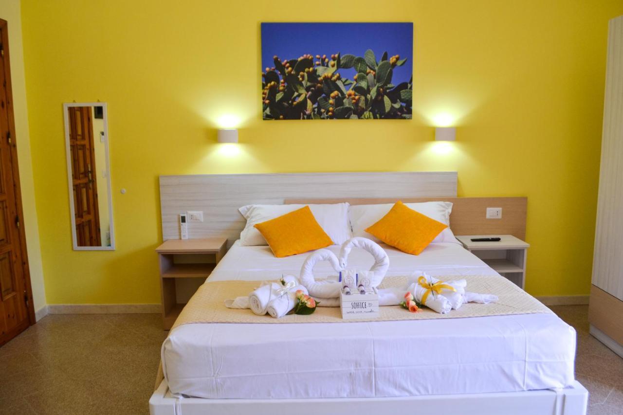 Le Twins -Bed And Breakfast Тропея Экстерьер фото