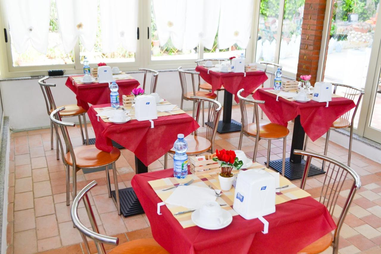 Le Twins -Bed And Breakfast Тропея Экстерьер фото