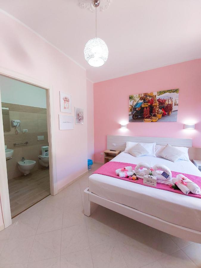 Le Twins -Bed And Breakfast Тропея Экстерьер фото